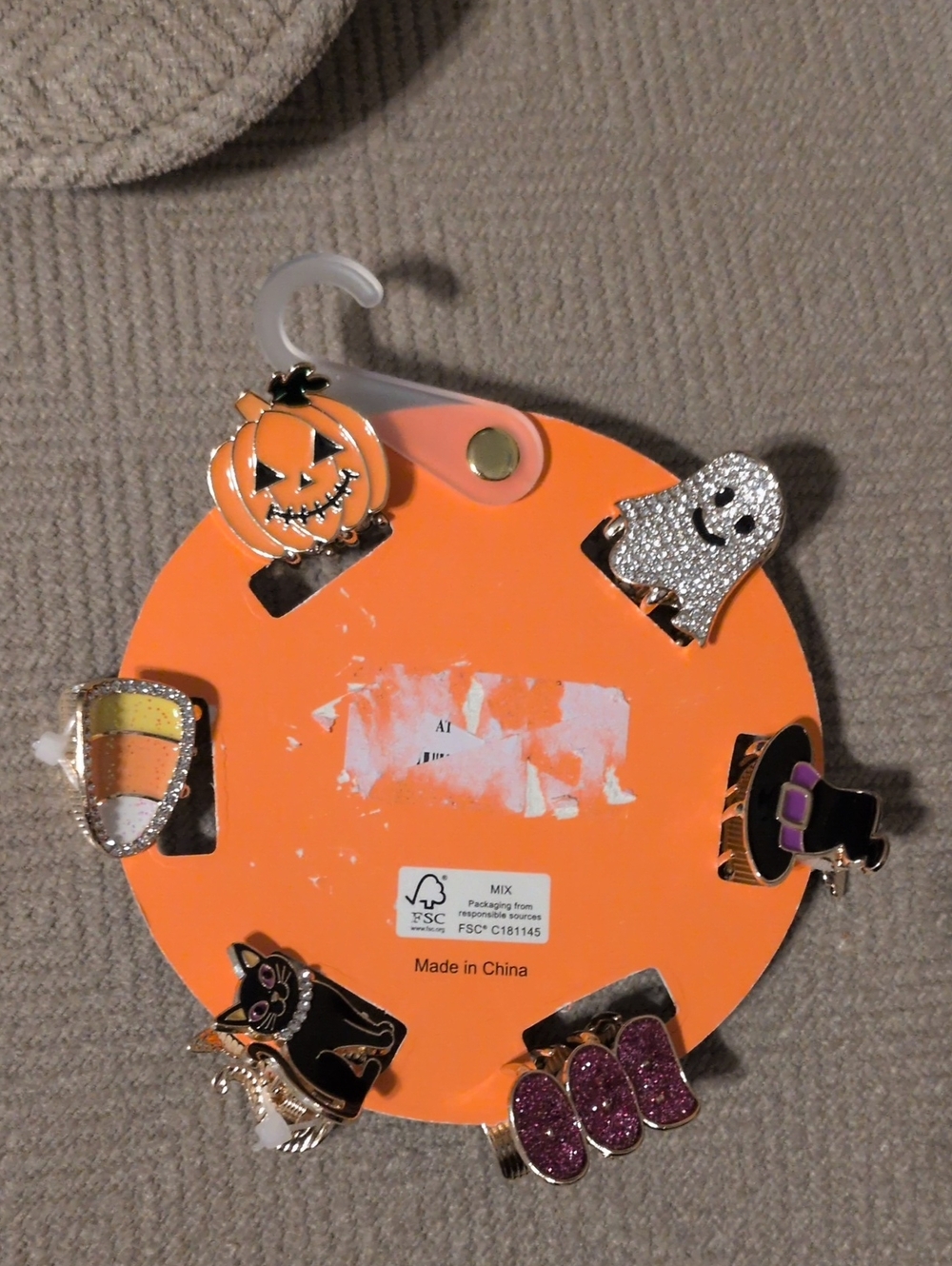Piper•k 6 Halloween Enamel Mini Hair Clip Set - Picture 2 of 5